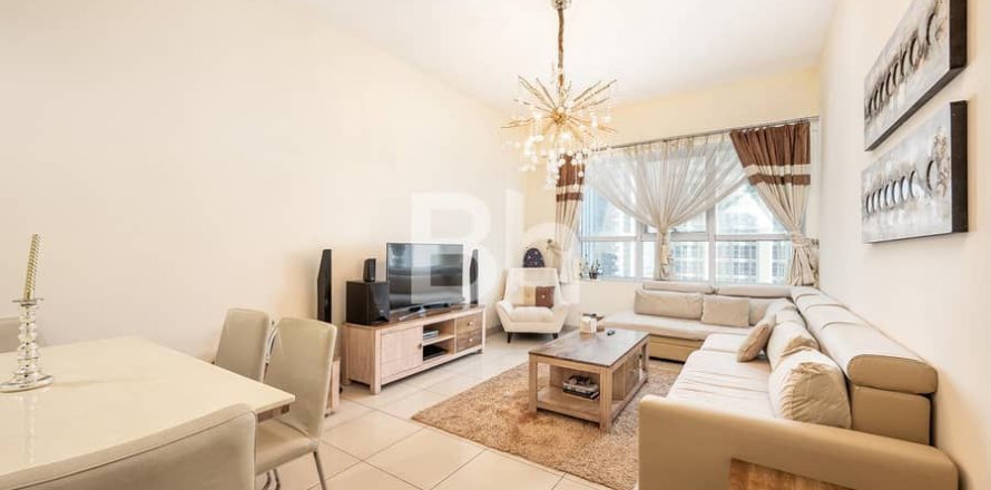 Квартира в Джумейра Лейк Тауэрс, Дубай, 3 спальни, 111м², № 21683
