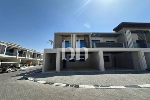 Townhouse in Al Furjan, Dubai 4 bedrooms, 334 sq.m. № 57621 - photo 1