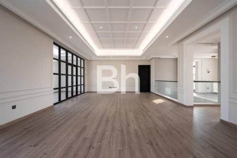 Villa in Al Barsha, Dubai 5 bedrooms, 680 sq.m. № 57623 - photo 2