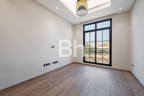 Villa in Al Barsha, Dubai 5 bedrooms, 680 sq.m. № 57623 - photo 27