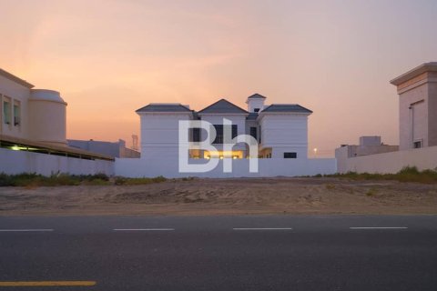 Villa in Al Barsha, Dubai 5 bedrooms, 680 sq.m. № 57623 - photo 14