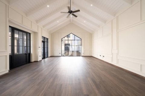 Villa en Al Barsha, Dubai, 5 dormitorios, 680 m², № 57623 - foto 11