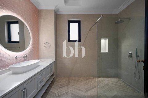 Villa en Al Barsha, Dubai, 5 dormitorios, 680 m², № 57623 - foto 14