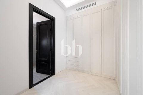 Villa en Al Barsha, Dubai, 5 dormitorios, 680 m², № 57623 - foto 9