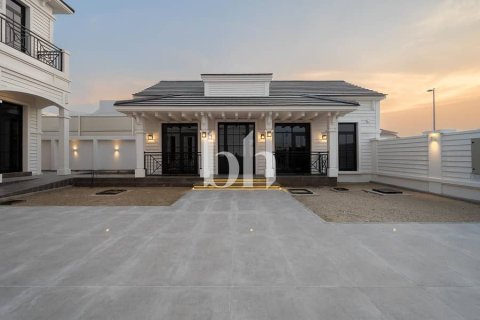 Villa en Al Barsha, Dubai, 5 dormitorios, 680 m², № 57623 - foto 21