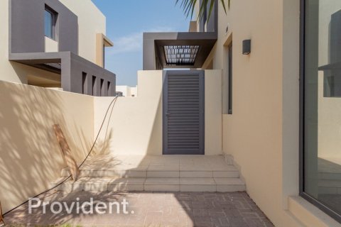 Villa en Dubai Hills Estate, Dubai, 5 dormitorios, № 2106 - foto 15