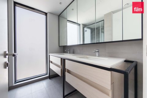 Apartment in Dubai 2 bedrooms, 106.7 sq.m. № 123466 - photo 12