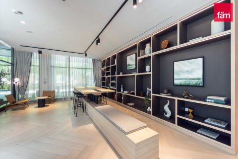Apartment in Dubai 2 bedrooms, 106.7 sq.m. № 123466 - photo 25