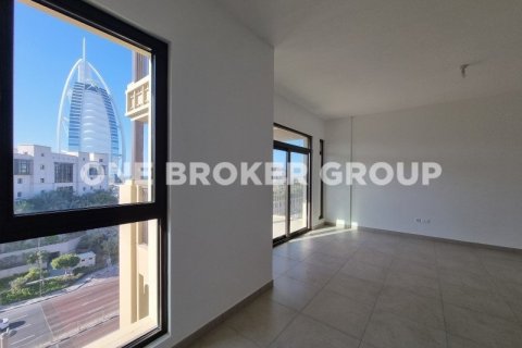 Apartment in Lamtara, Umm Suqeim, Dubai 4 bedrooms, 247.2 sq.m. № 699 - photo 4