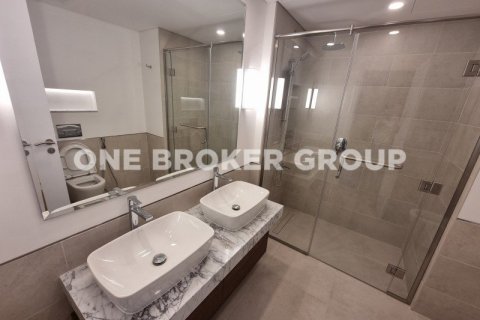 Apartment in Lamtara, Umm Suqeim, Dubai 4 bedrooms, 247.2 sq.m. № 699 - photo 16