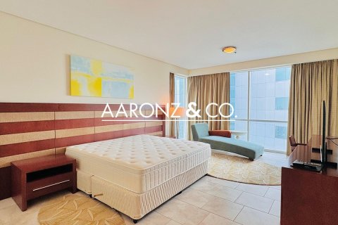 Снять в аренду квартиру в Джумейра Бич Резиденс, Дубай: 3 спальни, 241м², № 90750 - фото 9