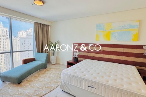 Снять в аренду квартиру в Джумейра Бич Резиденс, Дубай: 4 спальни, 344м², № 90749 - фото 6