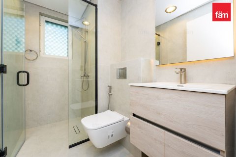 Villa in Jumeirah Park, Dubai 3 bedrooms, 498 sq.m. № 123391 - photo 21
