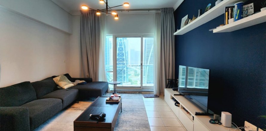 Apartment in Jumeirah Lake Towers, Dubai 1 bedroom, 69.9 sq.m. № 48061