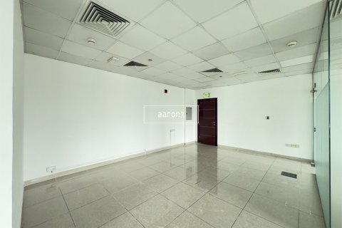 Снять в аренду офис в Бизнес-Бэе, Дубай: 107.5м², № 48064 - фото 4