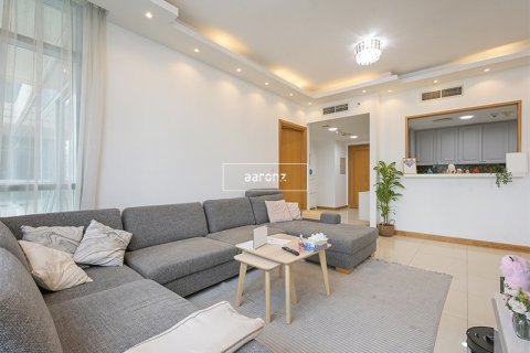 Apartment in Dubai Marina, Dubai 2 bedrooms, 123.1 sq.m. № 48063 - photo 2