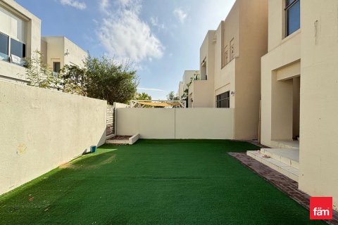 Adosado en Reem, Dubai, 3 dormitorios, 219.2 m², № 110105 - foto 17