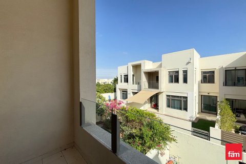 Adosado en Reem, Dubai, 3 dormitorios, 219.2 m², № 110105 - foto 3
