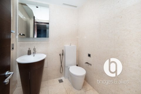 Apartment in Downtown Dubai (Downtown Burj Dubai), Dubai 2 bedrooms, 159 sq.m. № 98048 - photo 6