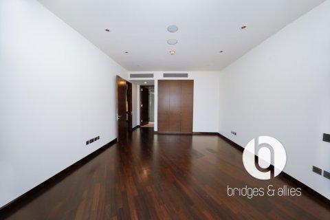 Apartment in Downtown Dubai (Downtown Burj Dubai), Dubai 2 bedrooms, 159 sq.m. № 98048 - photo 9