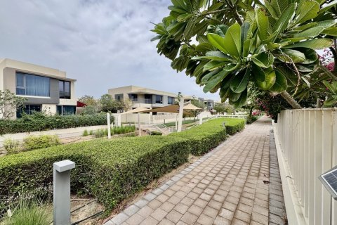 Villa à Dubai Hills Estate, Dubai, 3 chambres, 195 m², № 98049 - photo 19