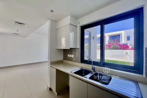 Villa en Dubai Hills Estate, Dubai, 3 dormitorios, 194 m², № 98053 - foto 6