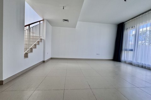 Villa in Dubai Hills Estate, Dubai 3 bedrooms, 194 sq.m. № 98053 - photo 3