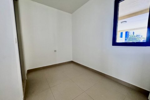 Villa in Dubai Hills Estate, Dubai 3 bedrooms, 194 sq.m. № 98053 - photo 17
