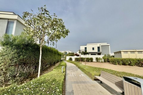 Villa en Dubai Hills Estate, Dubai, 4 dormitorios, 200 m², № 98052 - foto 17