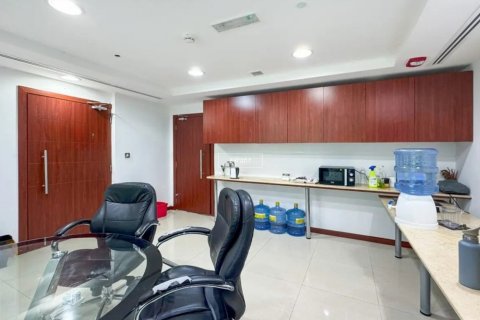 Oficina en Business Bay, Dubai, 289.1 m², № 42677 - foto 6