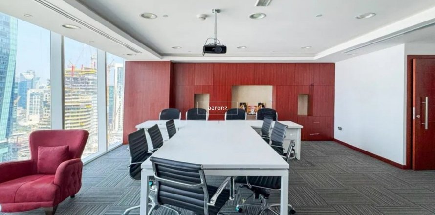 Oficina en Business Bay, Dubai, 289.1 m², № 42677