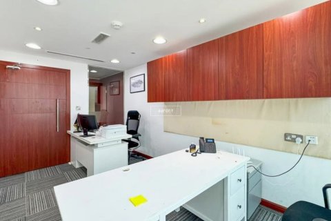 Oficina en Business Bay, Dubai, 289.1 m², № 42677 - foto 9