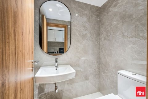 Bureau à Dubai, 483.9 m², № 99908 - photo 12