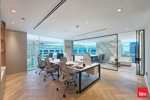 Bureau à Dubai, 483.9 m², № 99908 - photo 8
