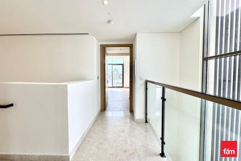 Villa in Al Furjan, Dubai 4 bedrooms, 358.8 sq.m. № 99911 - photo 11