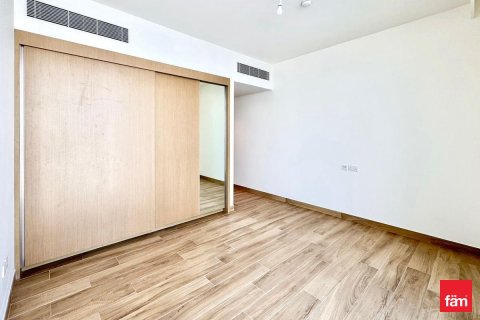 Villa in Al Furjan, Dubai 4 bedrooms, 358.8 sq.m. № 99911 - photo 13