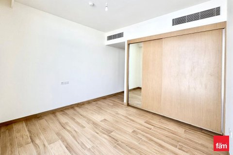 Villa in Al Furjan, Dubai 4 bedrooms, 358.8 sq.m. № 99911 - photo 9