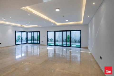 Villa à Dubai, 5 chambres, 511.8 m², № 40413 - photo 11