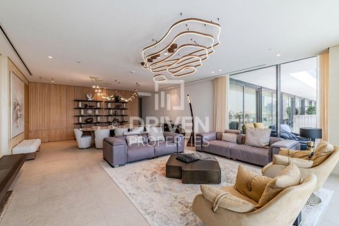 Apartment in Jumeirah, Dubai 4 bedrooms, 331.11 sq.m. № 128074 - photo 4