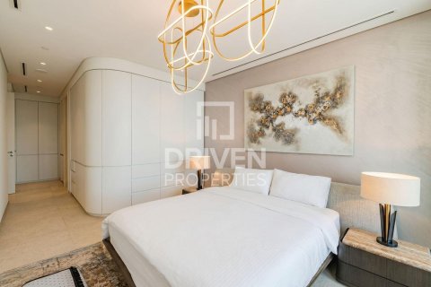 Apartment in Jumeirah, Dubai 4 bedrooms, 331.11 sq.m. № 128074 - photo 14