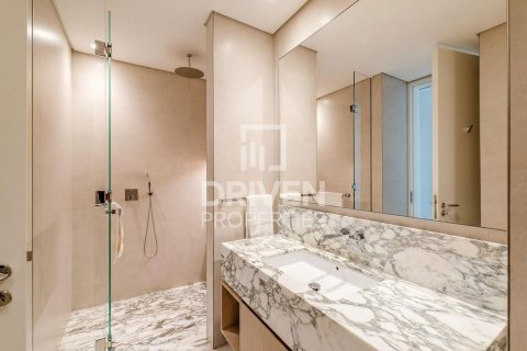 Apartment in Jumeirah, Dubai 4 bedrooms, 331.11 sq.m. № 128074 - photo 20