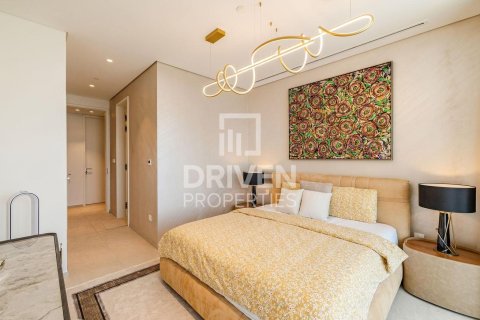 Apartment in Jumeirah, Dubai 4 bedrooms, 331.11 sq.m. № 128074 - photo 12