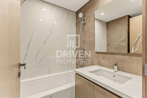 Apartment in Dubai Marina, Dubai 3 bedrooms, 241.08 sq.m. № 128014 - photo 13