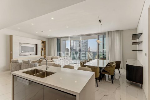 Apartment in Dubai Marina, Dubai 3 bedrooms, 241.08 sq.m. № 128014 - photo 2