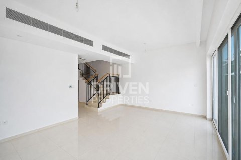 Maison de ville à Dubai, 4 chambres, 142.61 m², № 128077 - photo 3