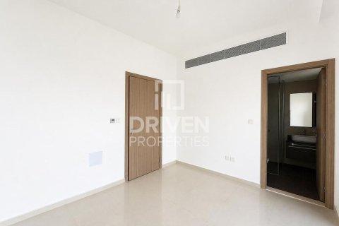 Maison de ville à Dubai, 4 chambres, 142.61 m², № 128077 - photo 9