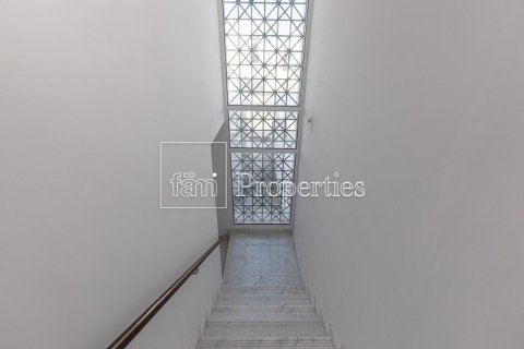 Снять в аренду таунхаус в Дубае: 3 спальни, 187.2м², № 85769 - фото 11