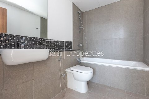 Снять в аренду таунхаус в Дубае: 3 спальни, 187.2м², № 85769 - фото 14