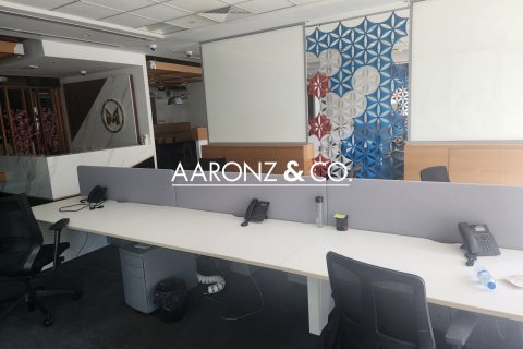 Oficina en Downtown Dubai (Downtown Burj Dubai), Dubai, 539 m², № 85175 - foto 7