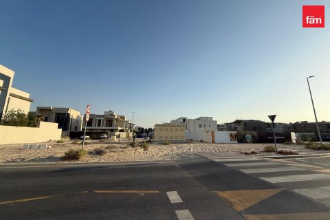 Купить земельный участок в Дубае: 1395м², № 139416 - фото 5